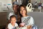 恭喜恭喜！香港知名女星终于开心宣布二胎生女，生产过程中羊水突然穿破喷了老公一身啦