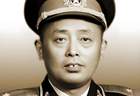 1949年,二野大军途经麻城,盲人老太拦路哭寻儿子,陈赓听完名字大笑:“那小子现在是我们的师长!”湖北麻城,1949年春天,晨色还未退尽。成千上万的解放军向南挺近,军队中步伐稳健,人马往来不绝。途中,没人注意的小路边,突然蹿出一个身影——衣服破碎、两眼全盲的老太太。她一手拄着光棍,...