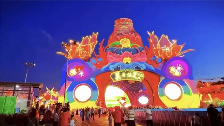 临夏州夜间文旅活动精彩纷呈 点亮夏日“夜经济”新图景