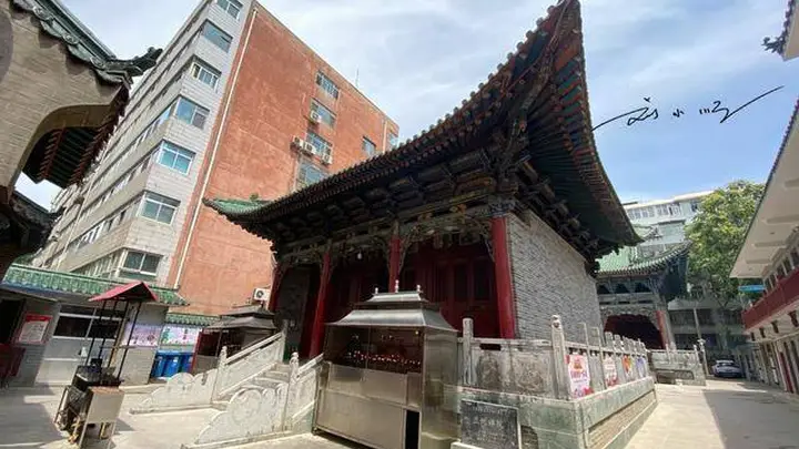 甘肃兰州有一家低调的寺庙，也叫文殊院，竟与四川成都文殊院同名