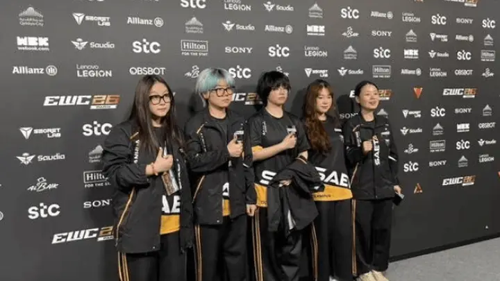 EWC中国队取得开门红，唯一的女子战队很争气，成功战胜强队