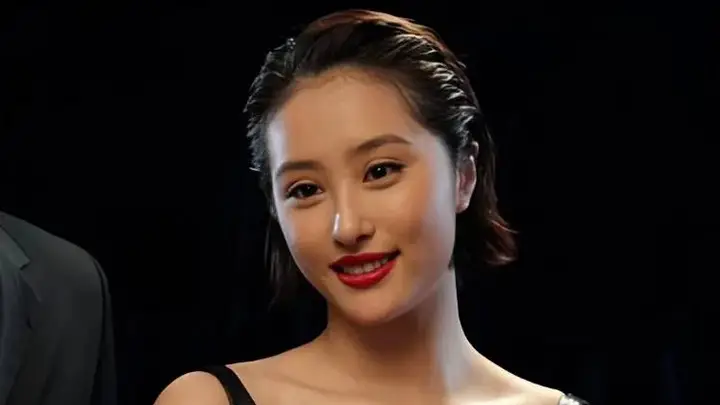 李欣汝38岁近况曝光 当年退圈后嫁圈外富商再离婚 如今带两女过着岁月静好的生活