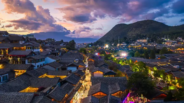 云南通报“低价团”调查结果:作出吊销营业执照、导游证、罚款20000元等处理