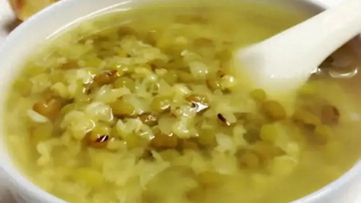 且饮一碗绿豆粥