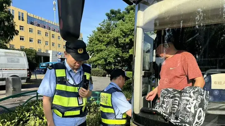 多部门联合执法 筑牢暑期旅游出行安全防线
