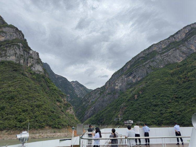 “8D魔幻城市”海外号召力涨涨涨！重庆入境游机票销量增速拿下全国第一