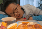 “孩子都脑缺氧了，你还嫌他写得慢！”一顿全碳水早餐，让家长被群嘲
