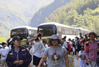 明中乡徒步活动激活乡村经济