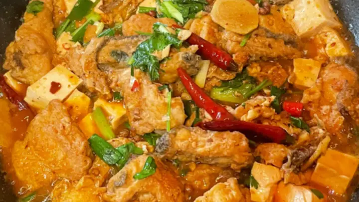 水乡人家代代爱吃,鳅鱼煮豆腐是湖南特色家常汤