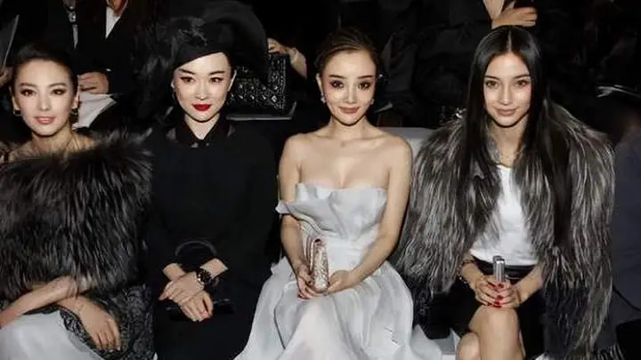 李小璐和Angelababy罕见同框,网友:各有各的美