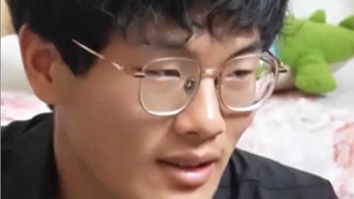 为几百路费放弃清华强基,又以693分考清华的男孩:现实又清醒