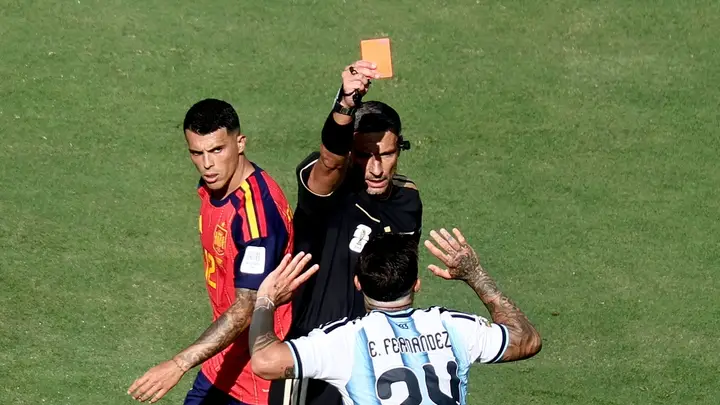 世界杯-阿根廷0射+恩佐染红 西班牙15射仍0-0进加时