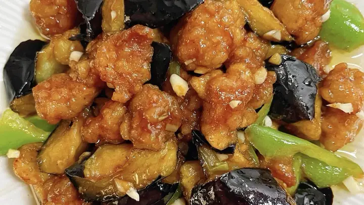 茄子搭肉段太惊喜?外酥里嫩超下饭,做法居然这么简单
