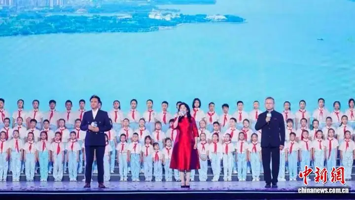8月2日山东国际会展中心 第四届华语行第三届华舞行总展演启幕