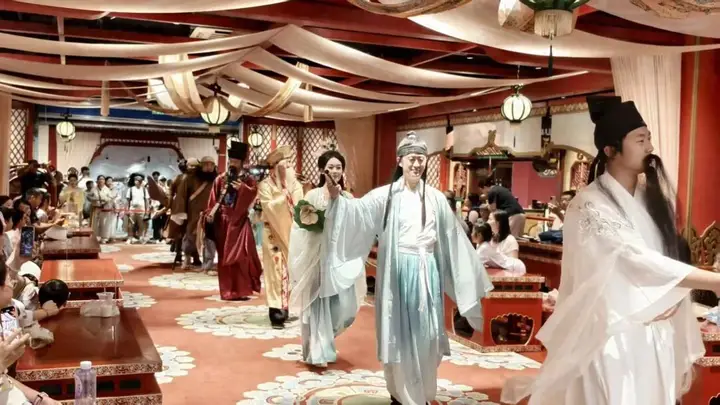 今日,在“何处是蓬莱”见到了他们