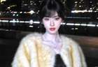 鞠婧祎穿小黑裙化身贵族千金 俏皮wink尽显优雅矜贵