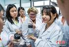 浙江杭州：青年学子走进良渚遗址与保护现场