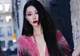 39岁张馨予晒出巴黎时装周惊艳美照,身形依然饱满充满成熟气质