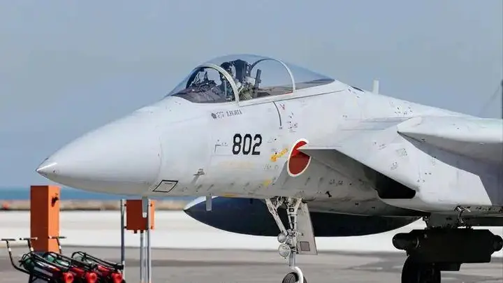 日本12架F-2模拟攻击辽宁舰,中国反航母能力甩它几条街