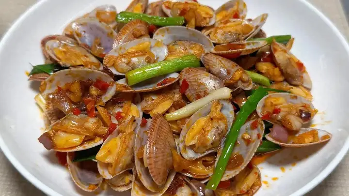 天然养肝菜做法，排毒养肝安神助眠，比菠菜滋补十倍