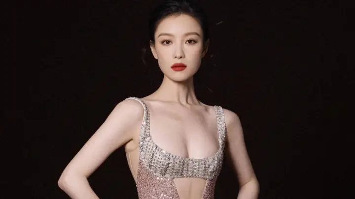 37岁倪妮,首次大胆尝试高级混搭性感美,呈现别样的感觉,网友赞