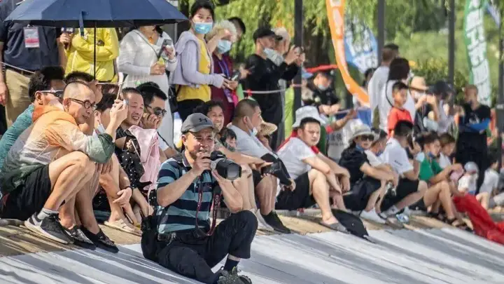 “游赏江城”渡江精品旅游线路,带你解锁地道武汉玩法!