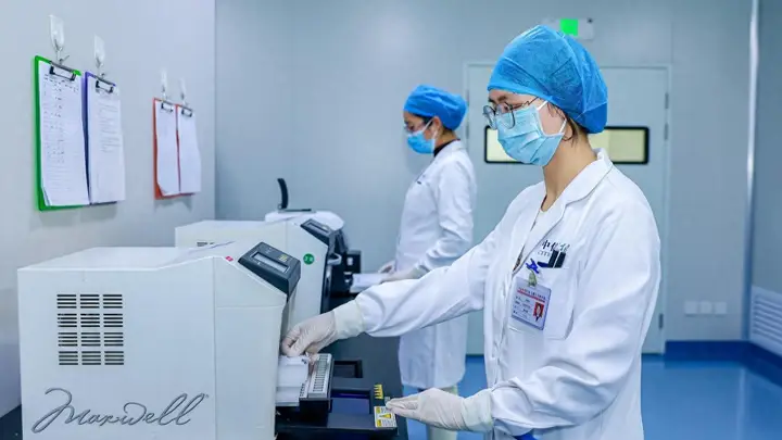 为什么有人会自然流产?不是你不够好,是这4个因素在“捣乱”!