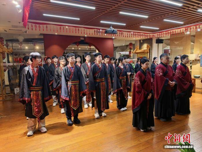 澳门学子问道孔孟之乡 探寻儒家文化之源