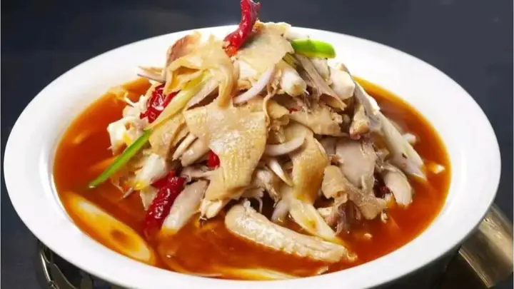 探秘新疆菜:传统与创新交织的美食盛宴