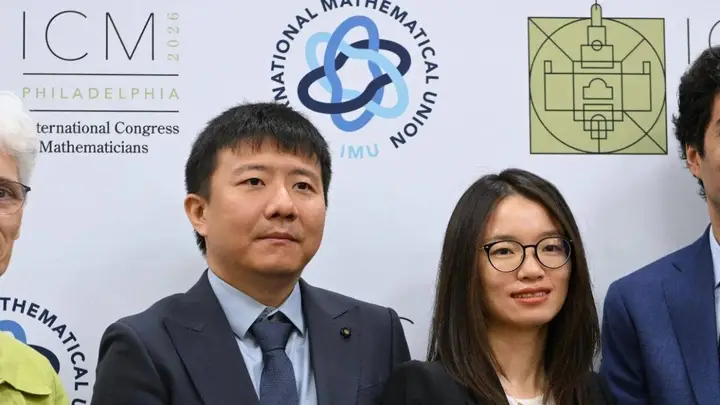 王虹、邓煜背后的家庭教育,藏着数学启蒙最好的方式
