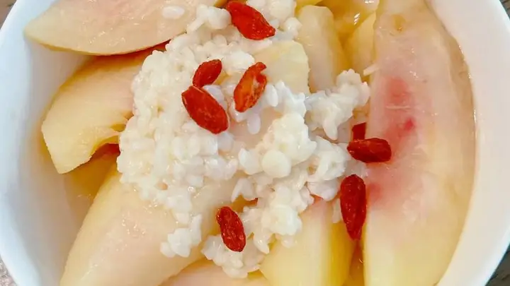 夏天吃桃子也有禁忌,二者不可同吃,要了解