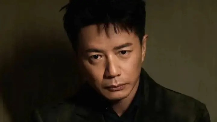 段奕宏：我不善于喝酒，也没有独酌的习惯，但我喜欢看朋友喝