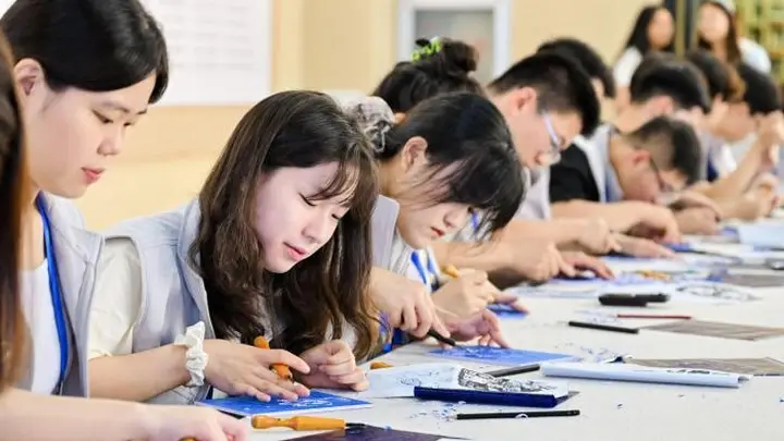 中韩青年玉溪行：非遗为桥通文脉 绿树为证结友谊