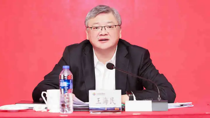 华润集团董事长调整