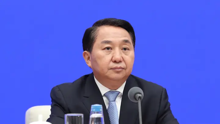 罗文同志任河北省委书记