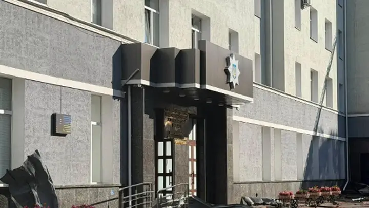 乌媒:乌克兰日托米尔州警察局大楼遭袭,3人死亡,53人受伤