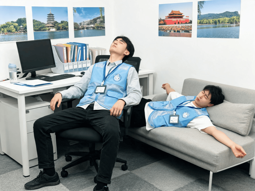 3名专职导游，卡死中国大半旅行社的脖子