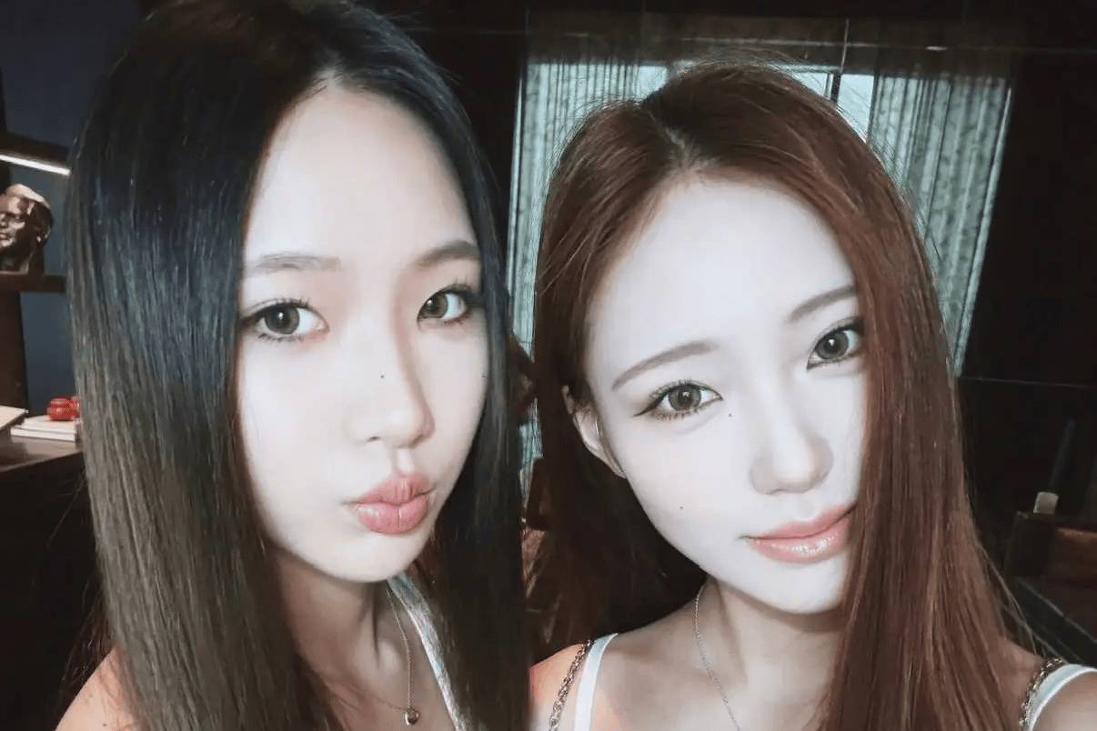 小S分享全家香港度假照 两个女儿妆容精致气质超好