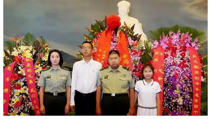 毛东东:伟人唯一曾孙,19岁高大帅气酷似祖辈,高考650分上人大