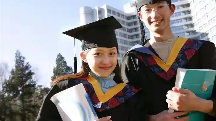 2032年1193万大学生断崖时刻:文凭贬值,学历洗牌倒计时
