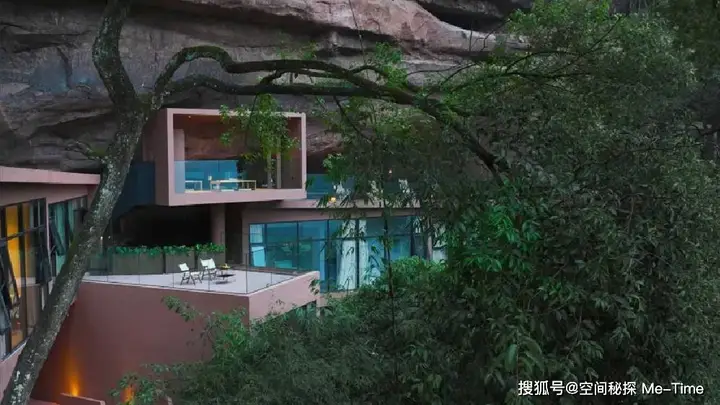 做了10年民宿，忍不住“下山”做酒店...