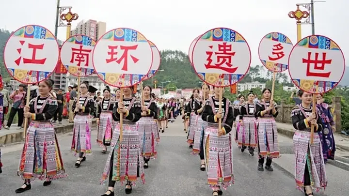 环江分龙节：民俗联袂赛事 文体旅融合玩出精彩