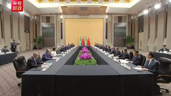 视频丨习近平：欢迎托卡耶夫总统出席2026世界人工智能大会