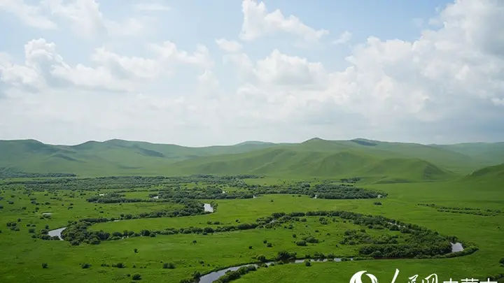 行进中国丨口岸上门山,“醉美”阿尔山