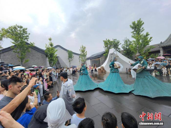 千年古都大同再现“百戏之城”