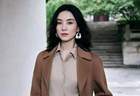 随性高级,干练利落,宋佳的高知秋季穿搭堪称40+职场女性范本