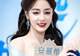 迪丽热巴深V开到腰了狂捂胸口!网友:为美为性感真难堪