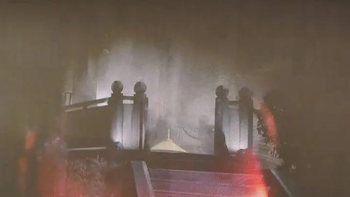 泸州老窖景区,亲眼见识沿用数百年的1573国宝窖池,观看传统非遗酿酒工序。