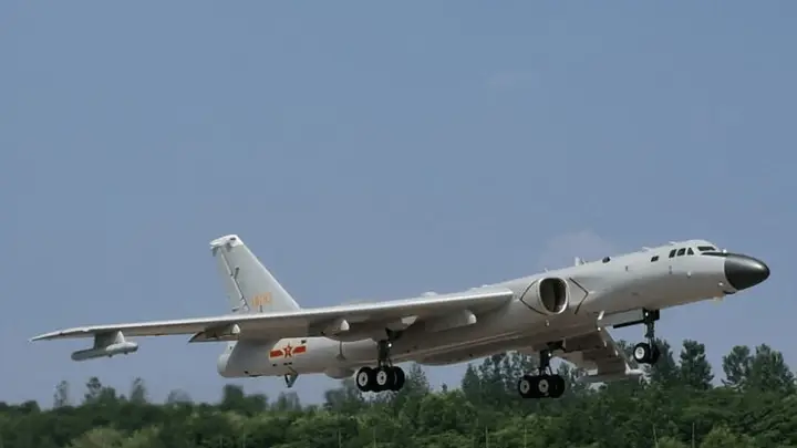 轰-6K、图-95共同飞越宫古海峡!中俄第11次战略巡航,亮剑西太平洋