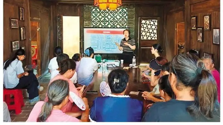 古建筑里的咖啡香：桂林高校助阳朔遗产地变身文化打卡点